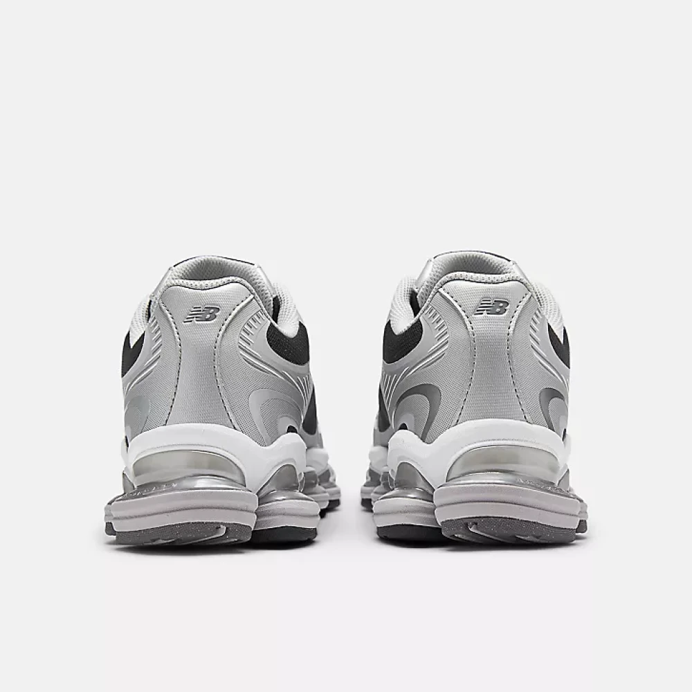 https://cdn.infinitysport.com.py/products/5bf3c130-51ec-4b3e-a5e5-845abd9127f7.webp