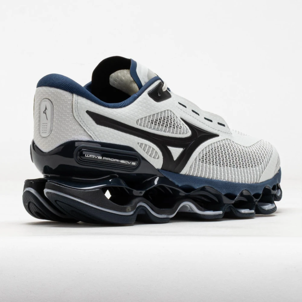 https://cdn.infinitysport.com.py/products/7787144e-7513-4791-a077-b061f4e9eba2.webp