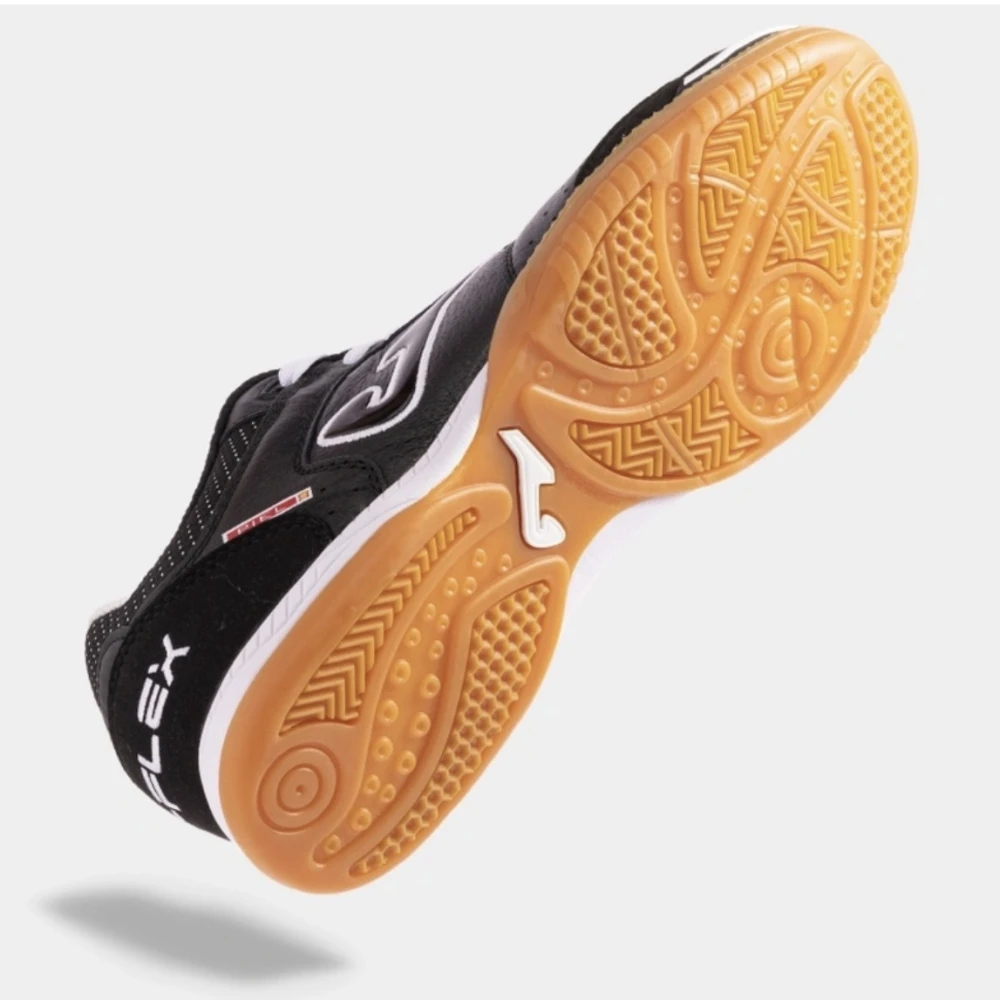 https://cdn.infinitysport.com.py/products/ea07811e-53da-4bba-80d2-f0a14ada35ff.webp